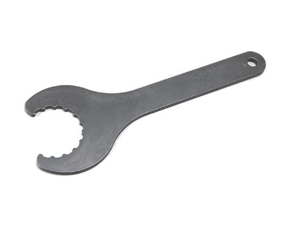 LLAVE EXTRACTORA DENTADA PARA PLATOS COMPACT